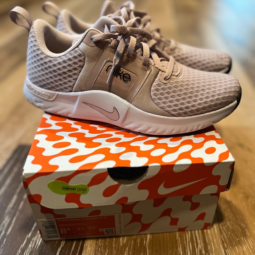 Nike Renew (Mauve)